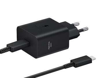 Ład. siec. tarkoittaa verkkoasemaa. Samsung EP-T4511XBEGEU PD 45W viittaa Samsungin PD 45W -laturiin. Kabel USB-C/USB-C 3A 1.8m Super Fast Charge tarkoittaa USB-C/USB-C -kaapelia, joka tukee nopeaa latausta ja on 1,8 metriä pitkä. Väri on czarny, joka suo