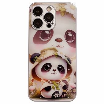 iPhone 15 Pro Maxin panda-kuviolla varustettu lasinen ja TPU-materiaalista valmistettu kännykkäsuojus.