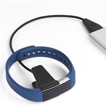 USB-latauskaapelin vaihto Fitbit Altalle